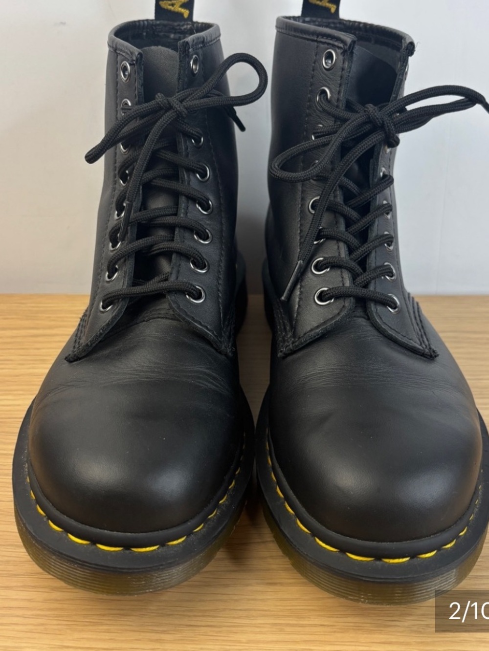 Iconic Dr. Martens 1460 8-Eye Leather Nappa Boot Like New! Woman’s 8